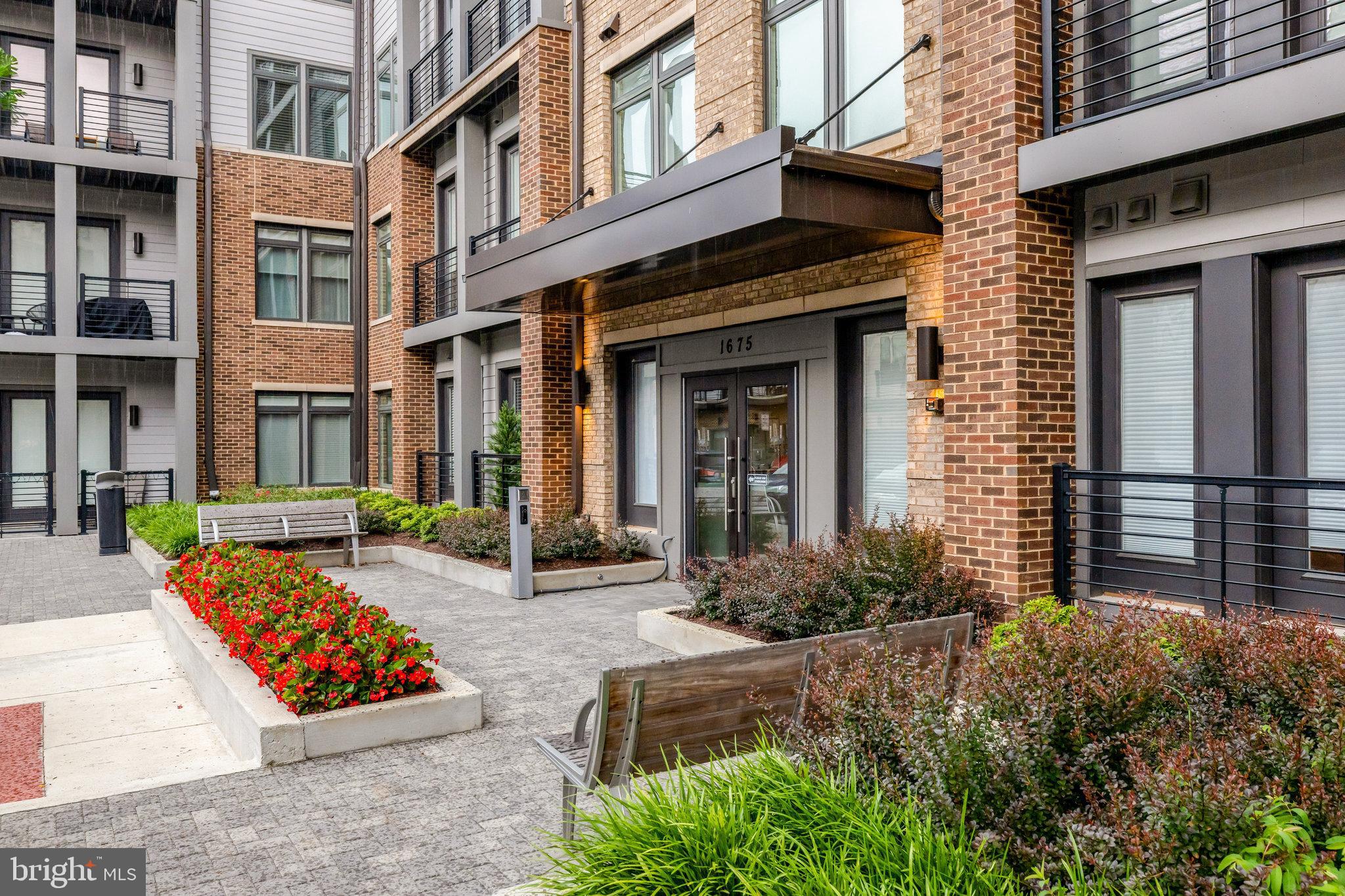 1675 Bandit Loop, Unit 103B Reston, VA 20190 - Photo 2 of 38