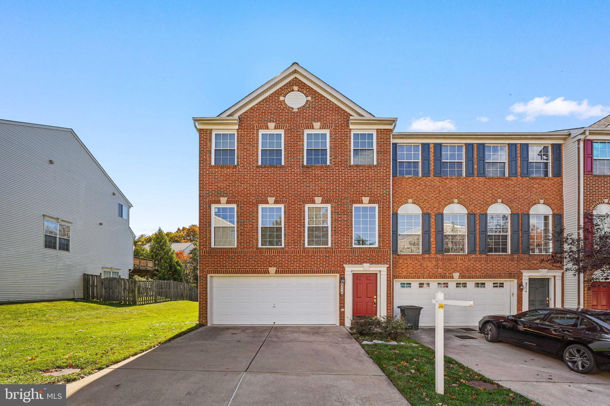 8256 Shannons Landing Way Lorton, VA 22079 - Photo 2 of 46