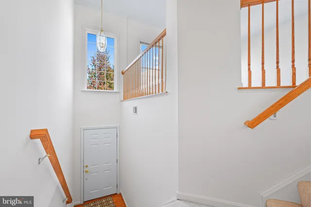 $665,000 | 8256 Shannons Landing Way, Lorton, VA 22079