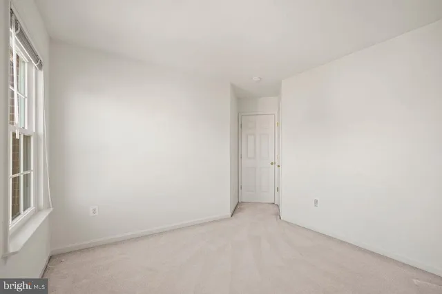 $665,000 | 8256 Shannons Landing Way, Lorton, VA 22079