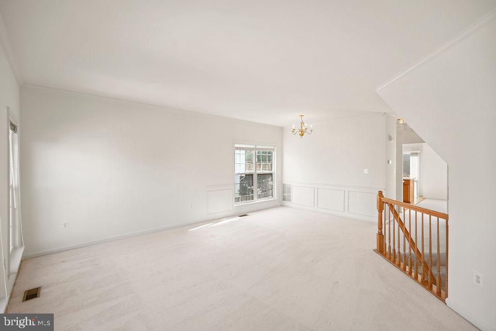 8256 Shannons Landing Way Lorton, VA 22079 - Photo 8 of 46