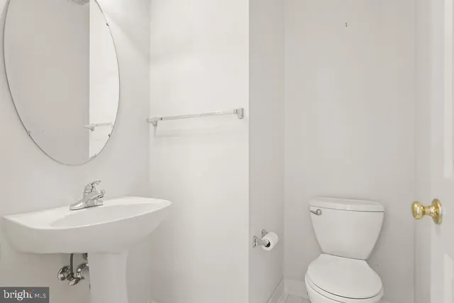 $665,000 | 8256 Shannons Landing Way, Lorton, VA 22079