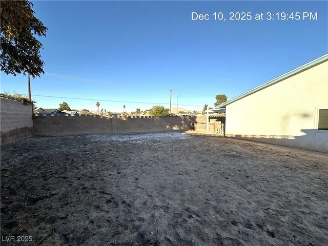 $1,972 | 4680 Gatos Court, Las Vegas, NV 89120