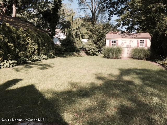 1619 West Maplewood Road Wall, NJ 07719 - Photo 24 of 25 summer yard