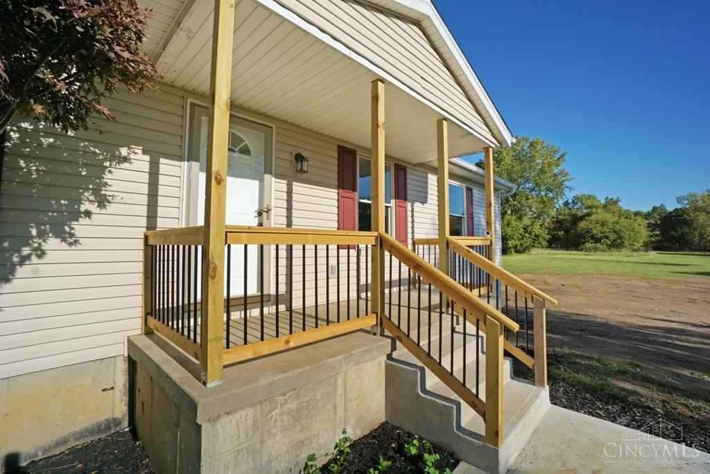 5660 Wayne Milford Road Hamilton, OH 45013 - Photo 8 of 53 Gallery Image 8