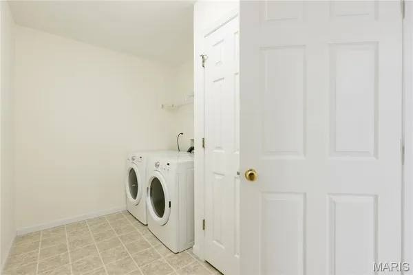 $359,900 | 243 Vivaron Avenue, St. Charles, MO 63303