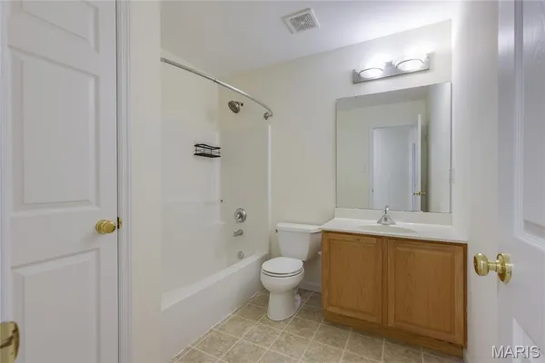 $359,900 | 243 Vivaron Avenue, St. Charles, MO 63303