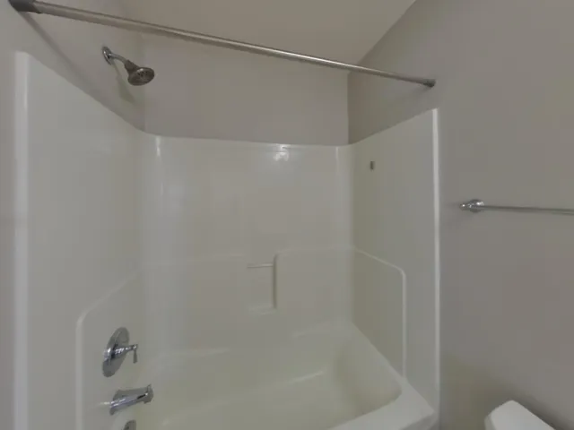 $2,699 | 1627 Fox Hunt Way, Victoria, MN 55386