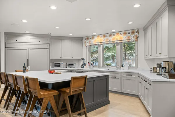 $11,950,000 | 3745 West Curtiss Drive, Teton Village, WY 83025