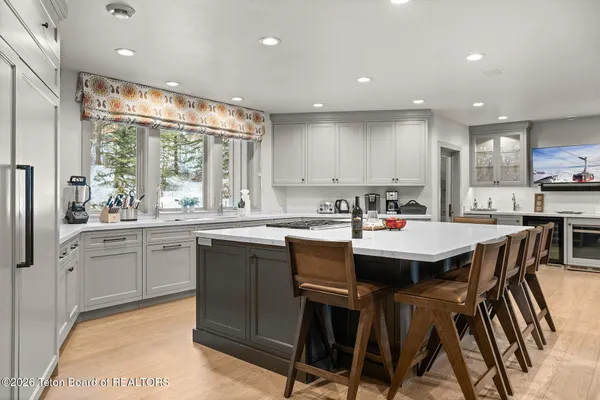 $11,950,000 | 3745 West Curtiss Drive, Teton Village, WY 83025