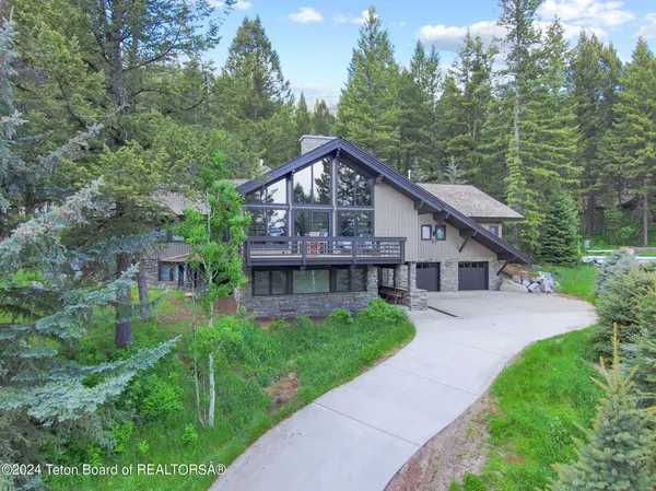 $11,950,000 | 3745 West Curtiss Drive, Teton Village, WY 83025