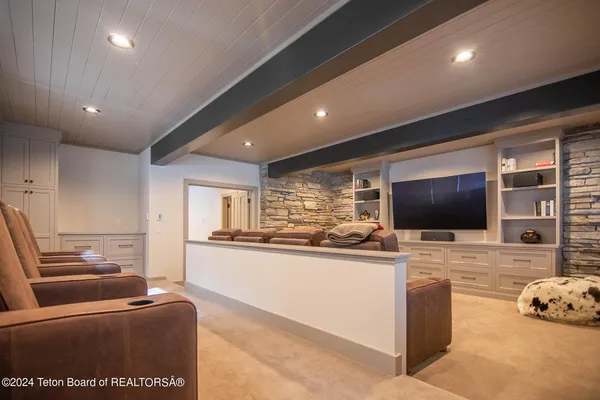 $11,950,000 | 3745 West Curtiss Drive, Teton Village, WY 83025