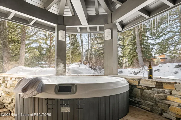 $11,950,000 | 3745 West Curtiss Drive, Teton Village, WY 83025