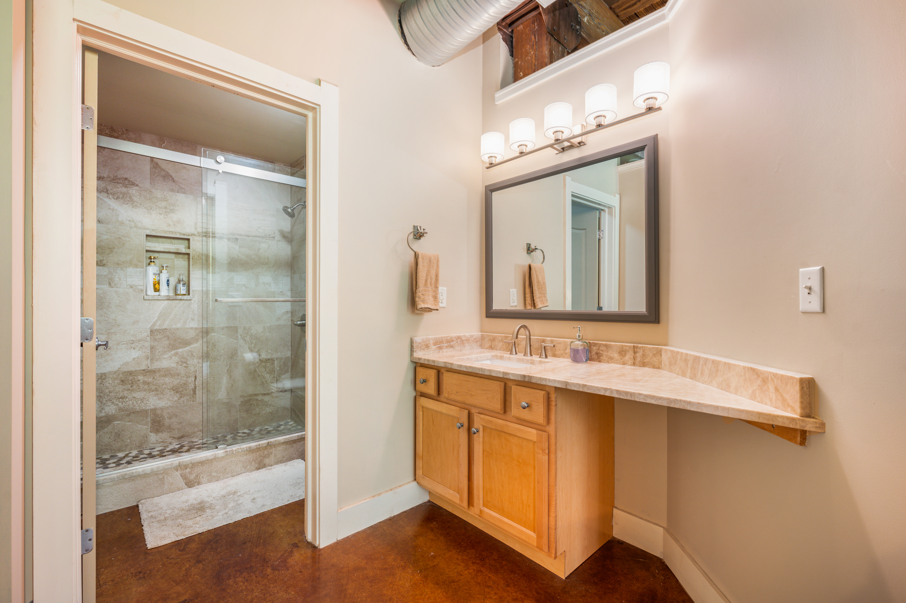 55 South Harding Street, Unit 206 Indianapolis, IN 46222 - Photo 18 of 20