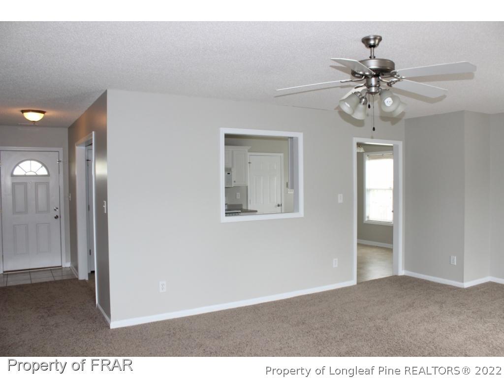 717 Bramblegate Road Hope Mills, NC 28348 - Photo 5 of 26 Gallery Image 5