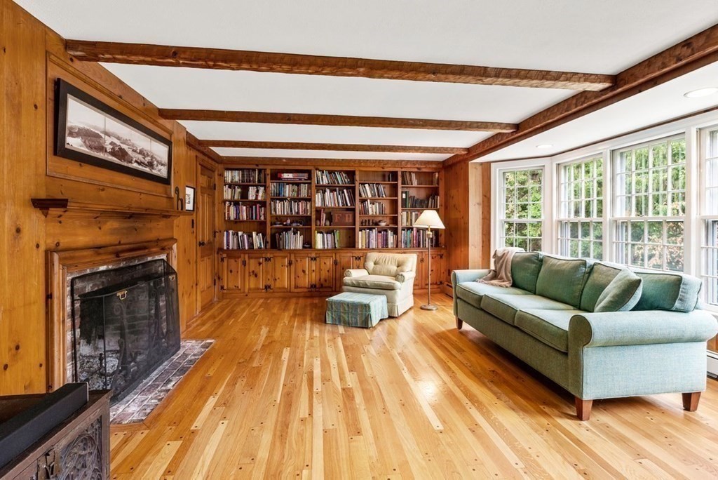 9 Wheeler Road Lincoln, MA 01773 - Photo 3 of 34