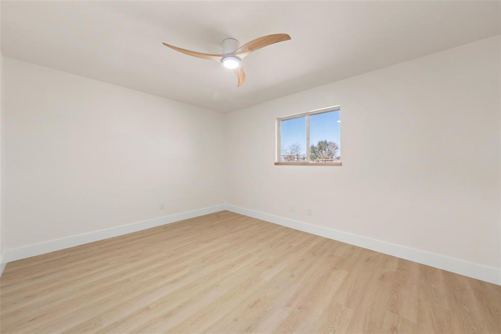 3270 Spring Valley Road Lorena, TX 76655 - Photo 12 of 20