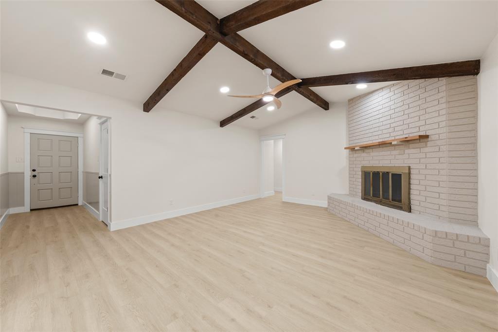 3270 Spring Valley Road Lorena, TX 76655 - Photo 4 of 20