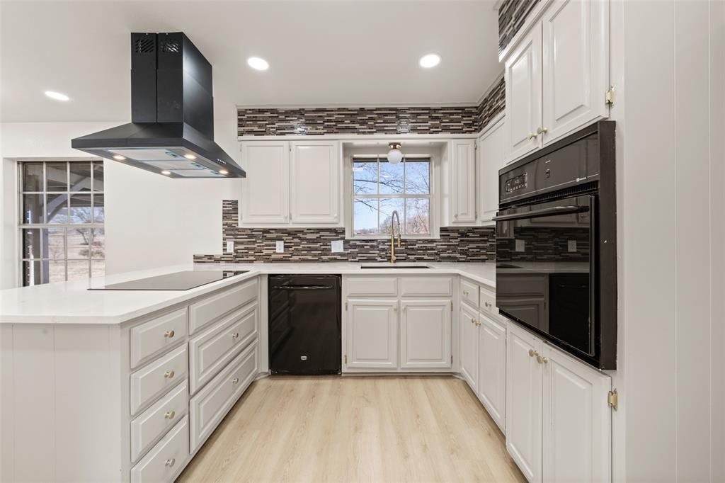 3270 Spring Valley Road Lorena, TX 76655 - Photo 8 of 20