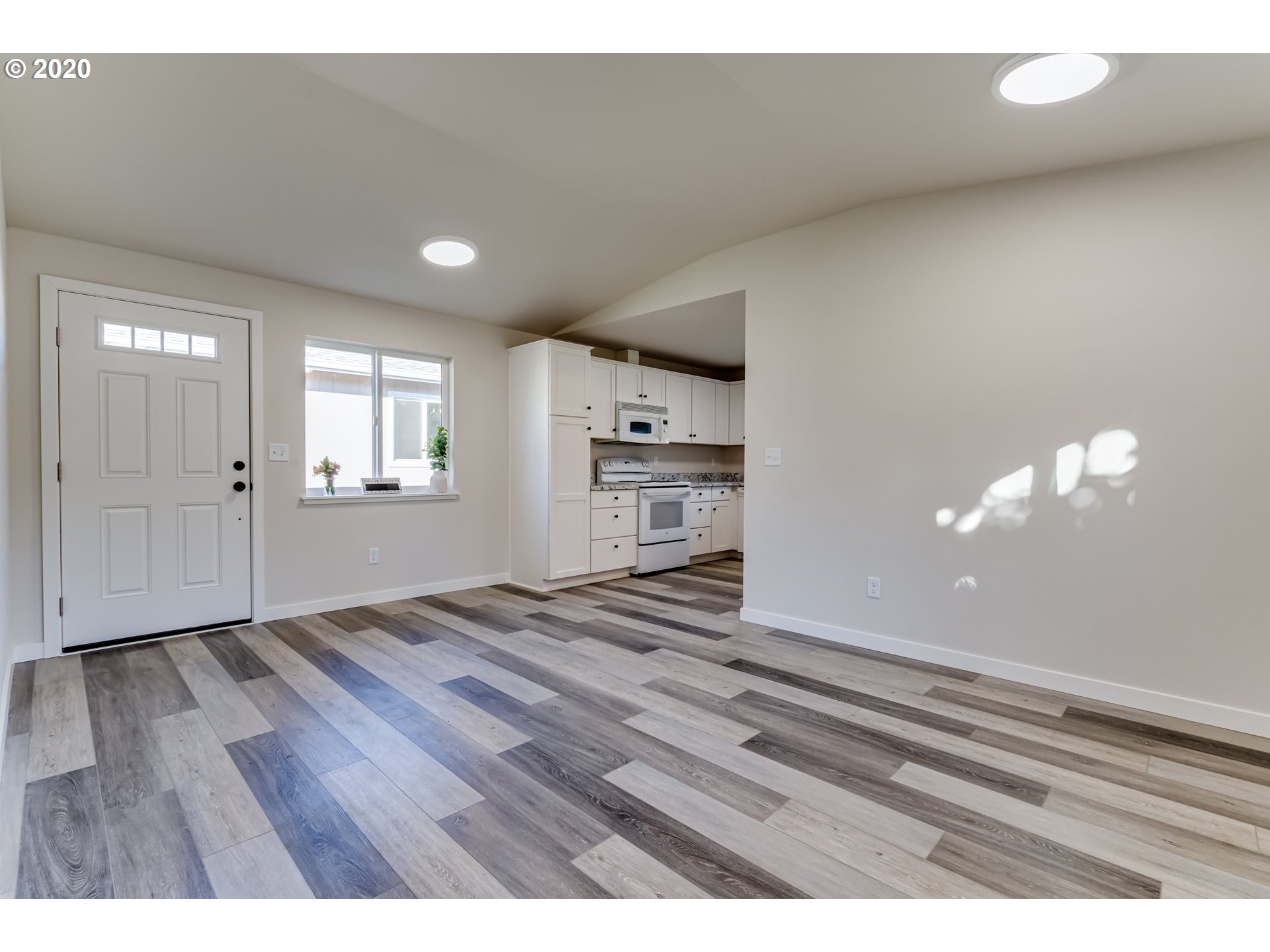 1578 16th Street Springfield, OR 97477 - Photo 32 of 32
