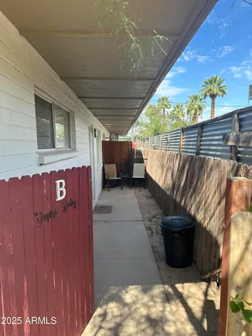 a view of outdoor space