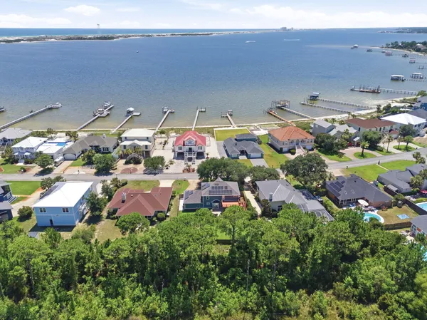 $623,700 | 159 Shoreline Drive, Mary Esther, FL 32569