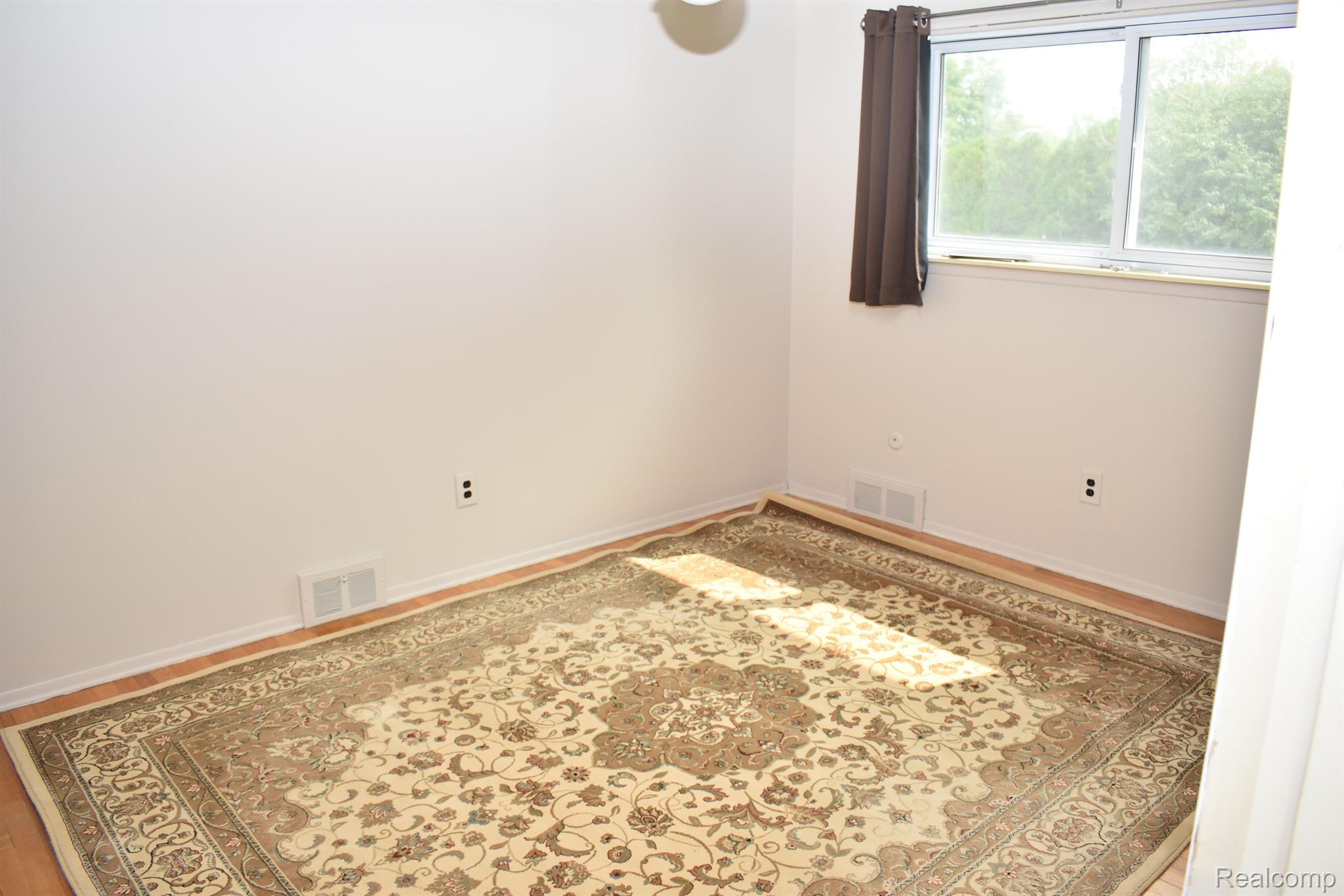 7236 Iron Gate Road Canton, MI 48187 - Photo 18 of 22 Gallery Image 18