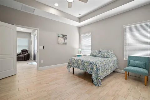 $484,000 | 6408 Seasound Drive, Apollo Beach, FL 33572