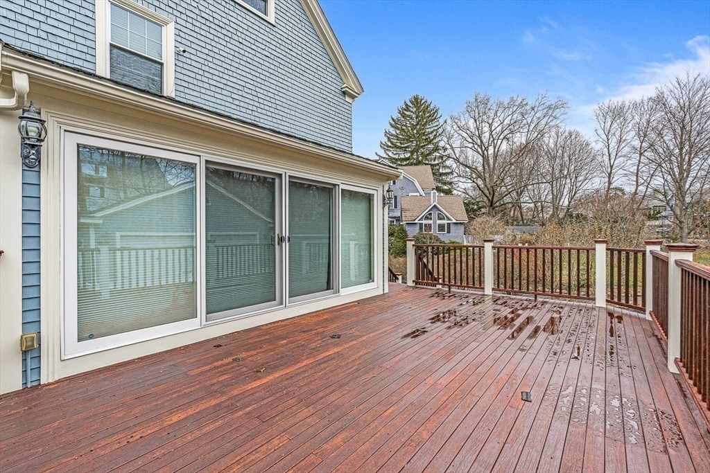 34 Glen Road Winchester, MA 01890 - Photo 37 of 40