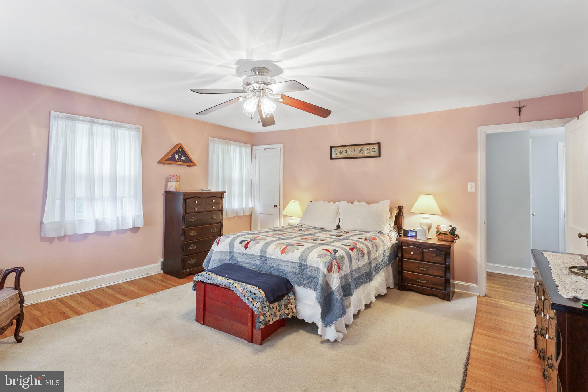 511 Brookfield Road Drexel Hill, PA 19026 - Photo 23 of 37