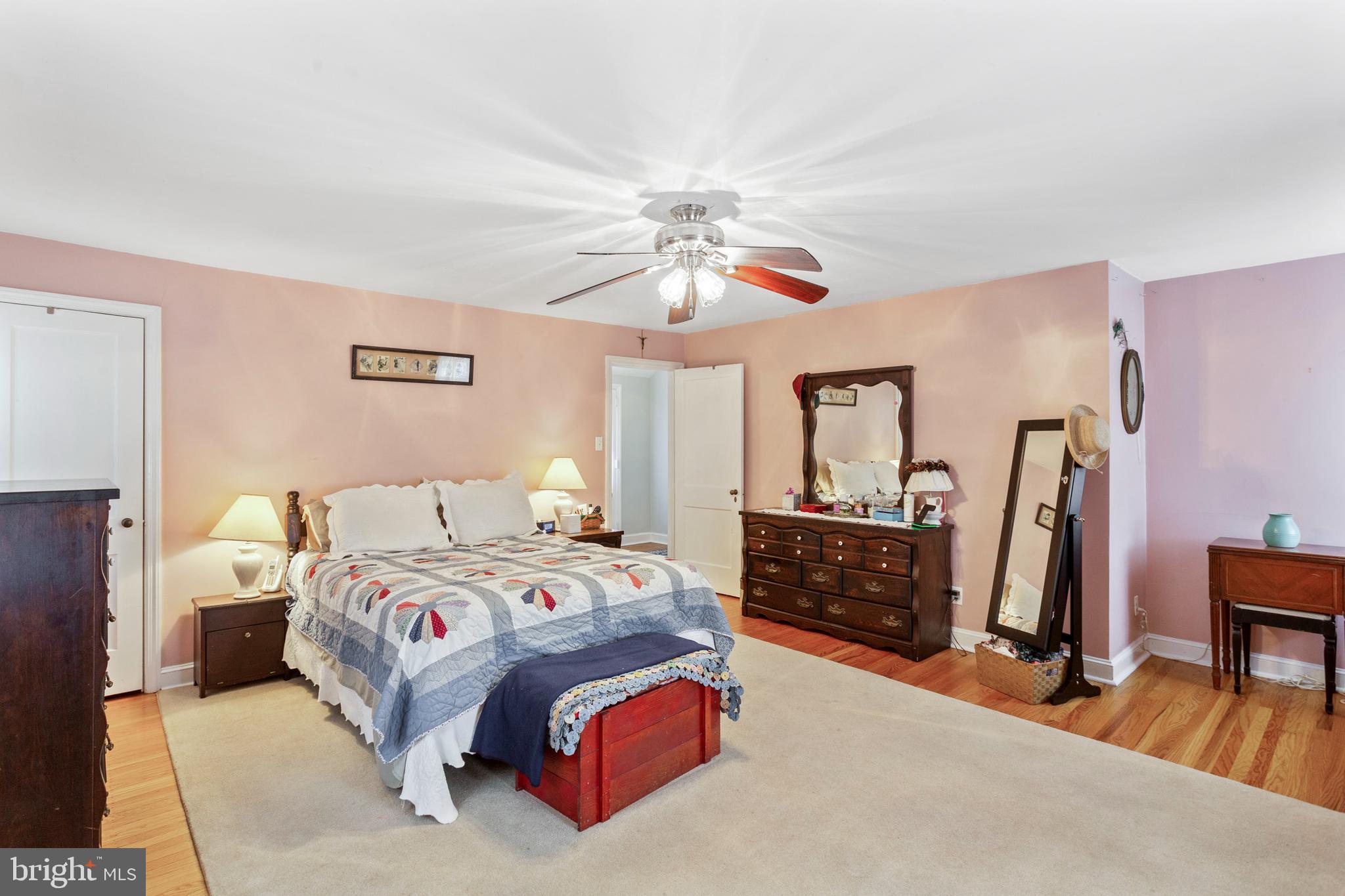 511 Brookfield Road Drexel Hill, PA 19026 - Photo 24 of 37