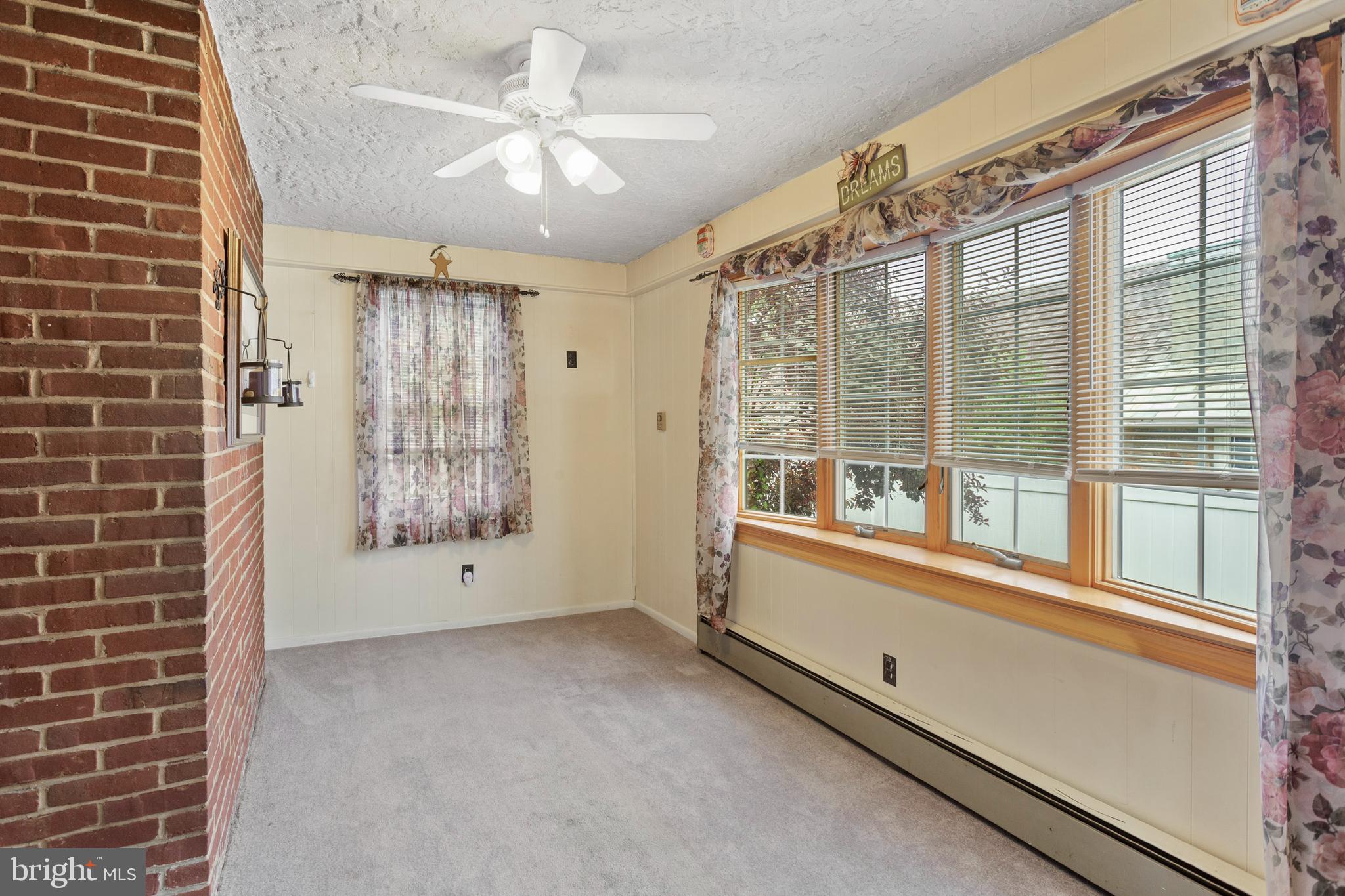 511 Brookfield Road Drexel Hill, PA 19026 - Photo 10 of 37 Den/home office/activity room