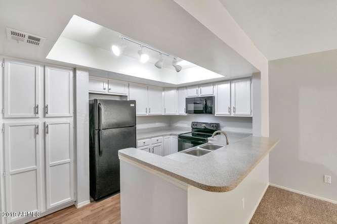 1331 West Baseline Road, Unit 250 Mesa, AZ 85202 - Photo 4 of 24 1331 W Baseline Rd Mesa AZ-small-019-044