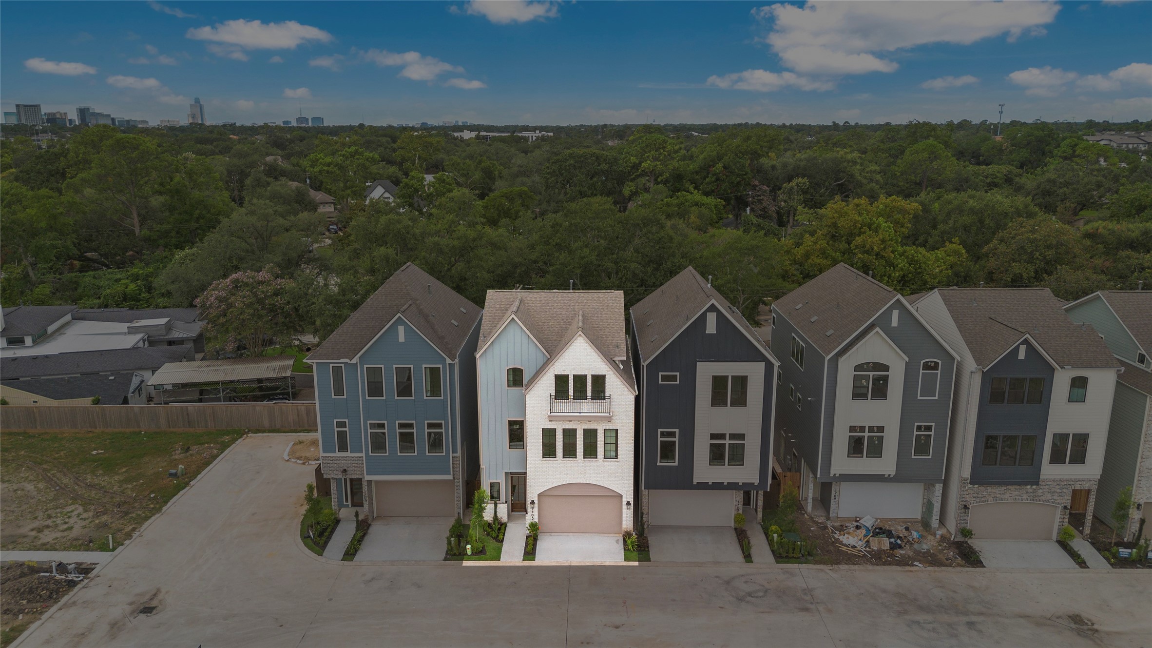 1705 Bologna Lane Houston, TX 77055 - Photo 27 of 43 an aerial view of a house