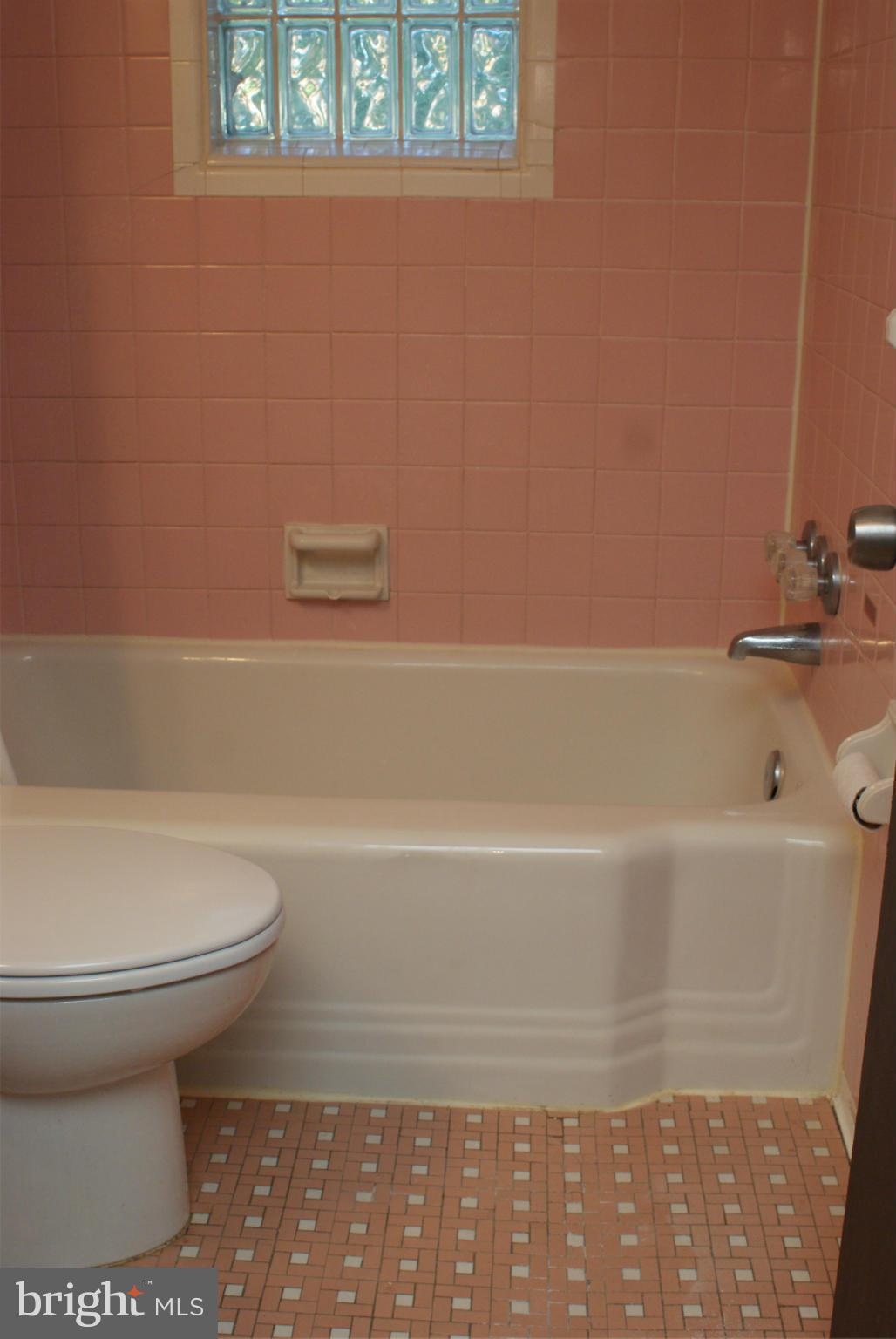 12600 Goodhill Road Silver Spring, MD 20906 - Photo 15 of 24 Bath