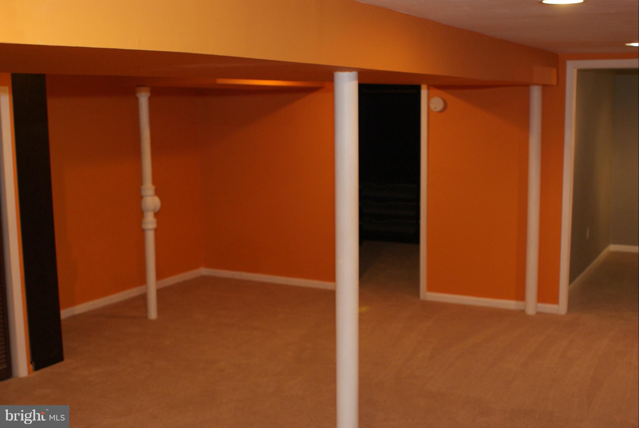 12600 Goodhill Road Silver Spring, MD 20906 - Photo 16 of 24 Basement