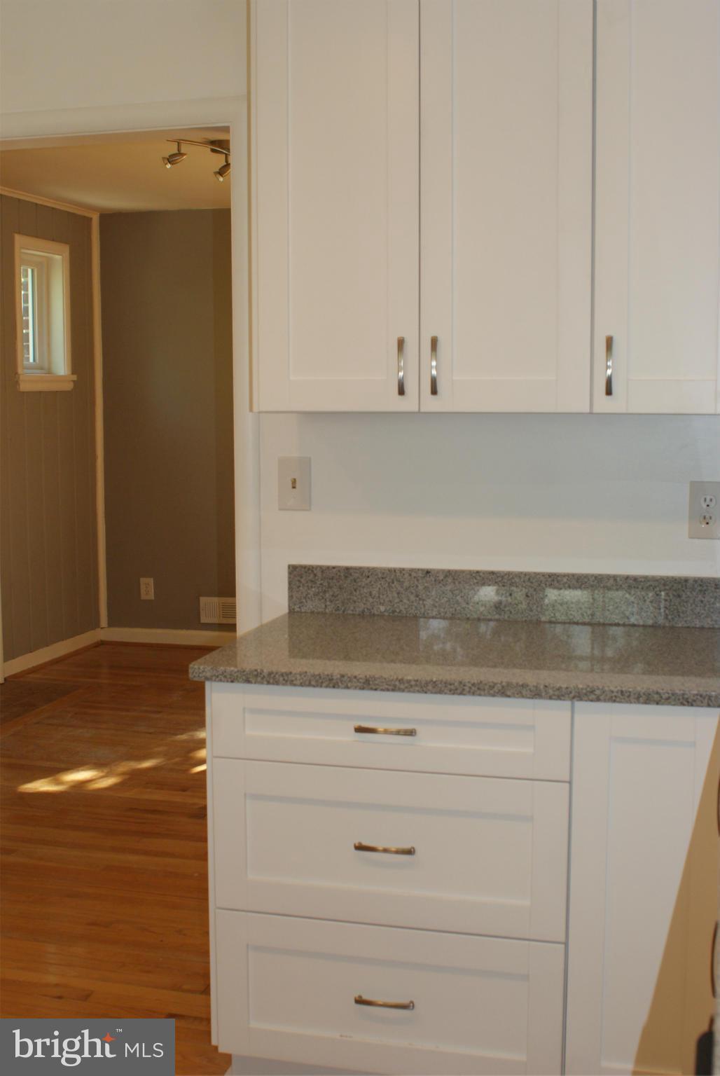 12600 Goodhill Road Silver Spring, MD 20906 - Photo 10 of 24 Kitchen