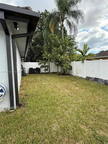 $4,000 | 14480 Southwest 112th Street, Miami, FL 33186