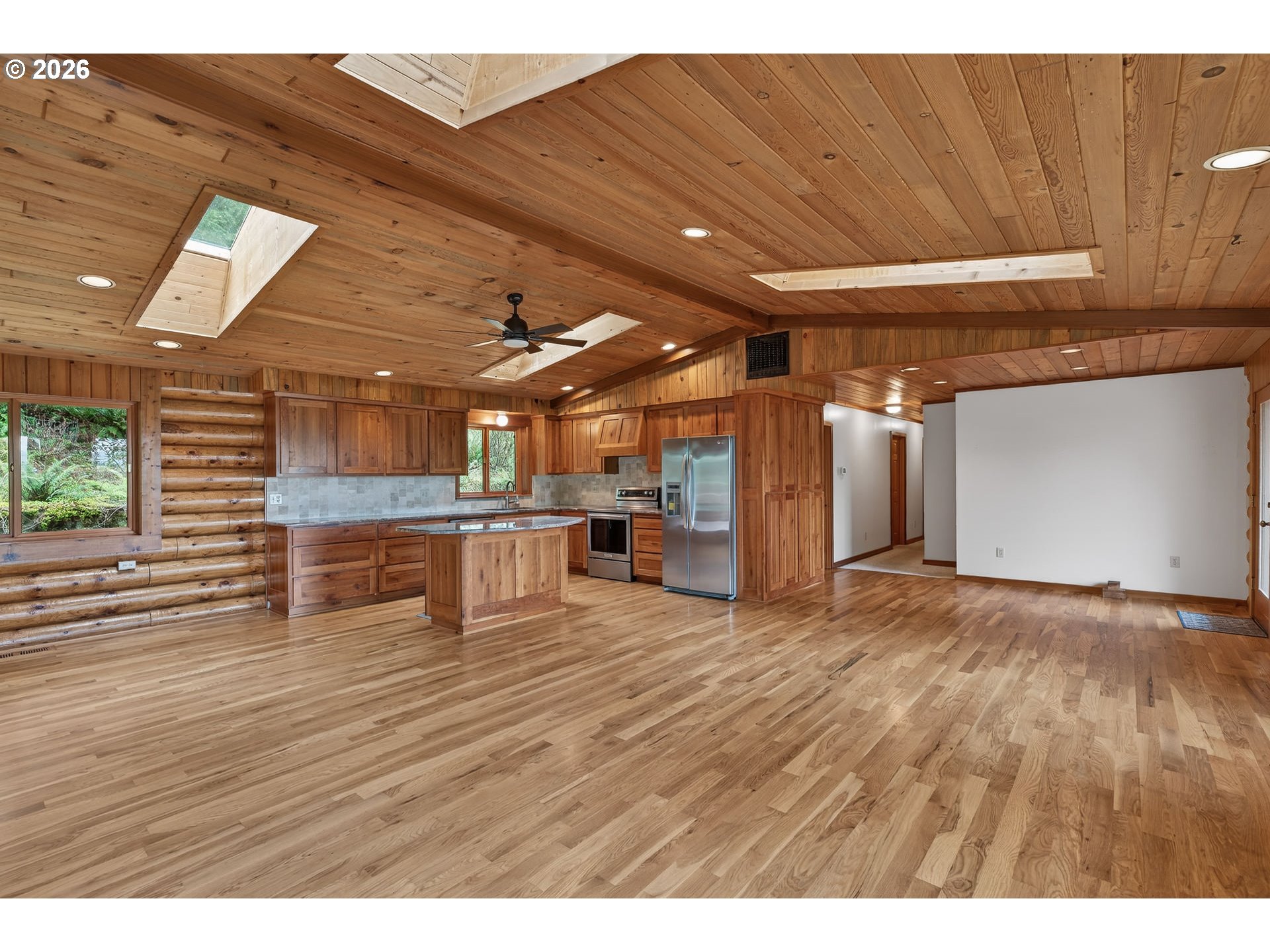 15090 Southeast Woodland Heights Road Amity, OR 97101 - Photo 13 of 48