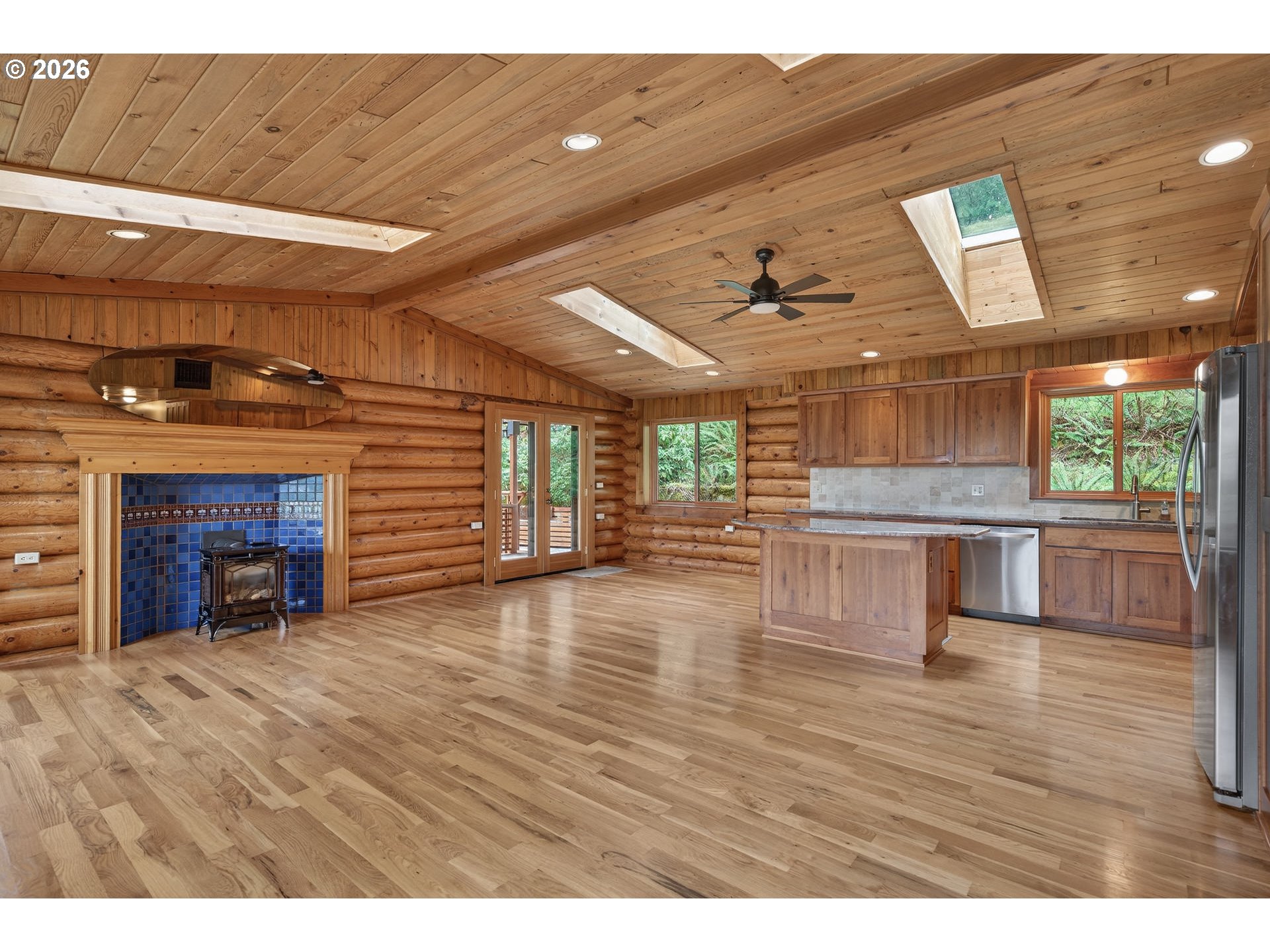 15090 Southeast Woodland Heights Road Amity, OR 97101 - Photo 7 of 48 Living Room/Dining Room