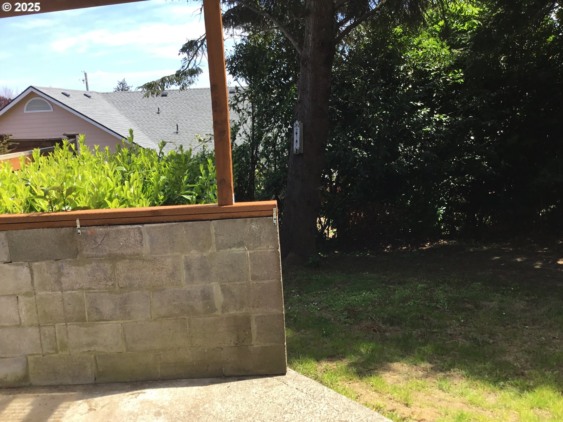 2517 Liberty Street North Bend, OR 97459 - Photo 35 of 42 a view of outside space and a yard