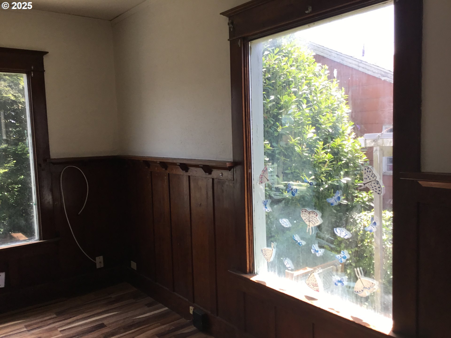 2517 Liberty Street North Bend, OR 97459 - Photo 7 of 42