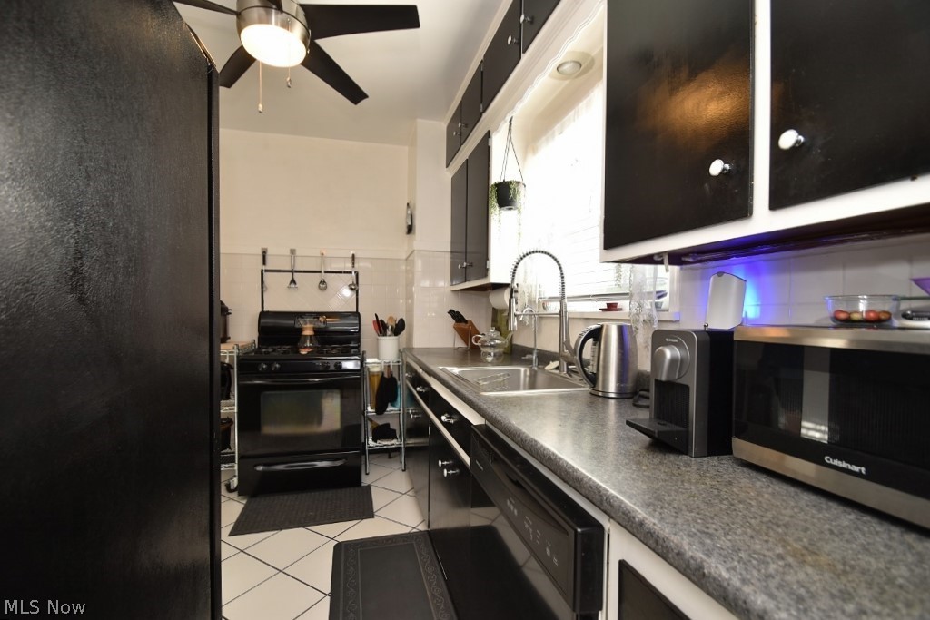 3536 Nordway Road Cleveland Heights, OH 44118 - Photo 11 of 23 Kitchen