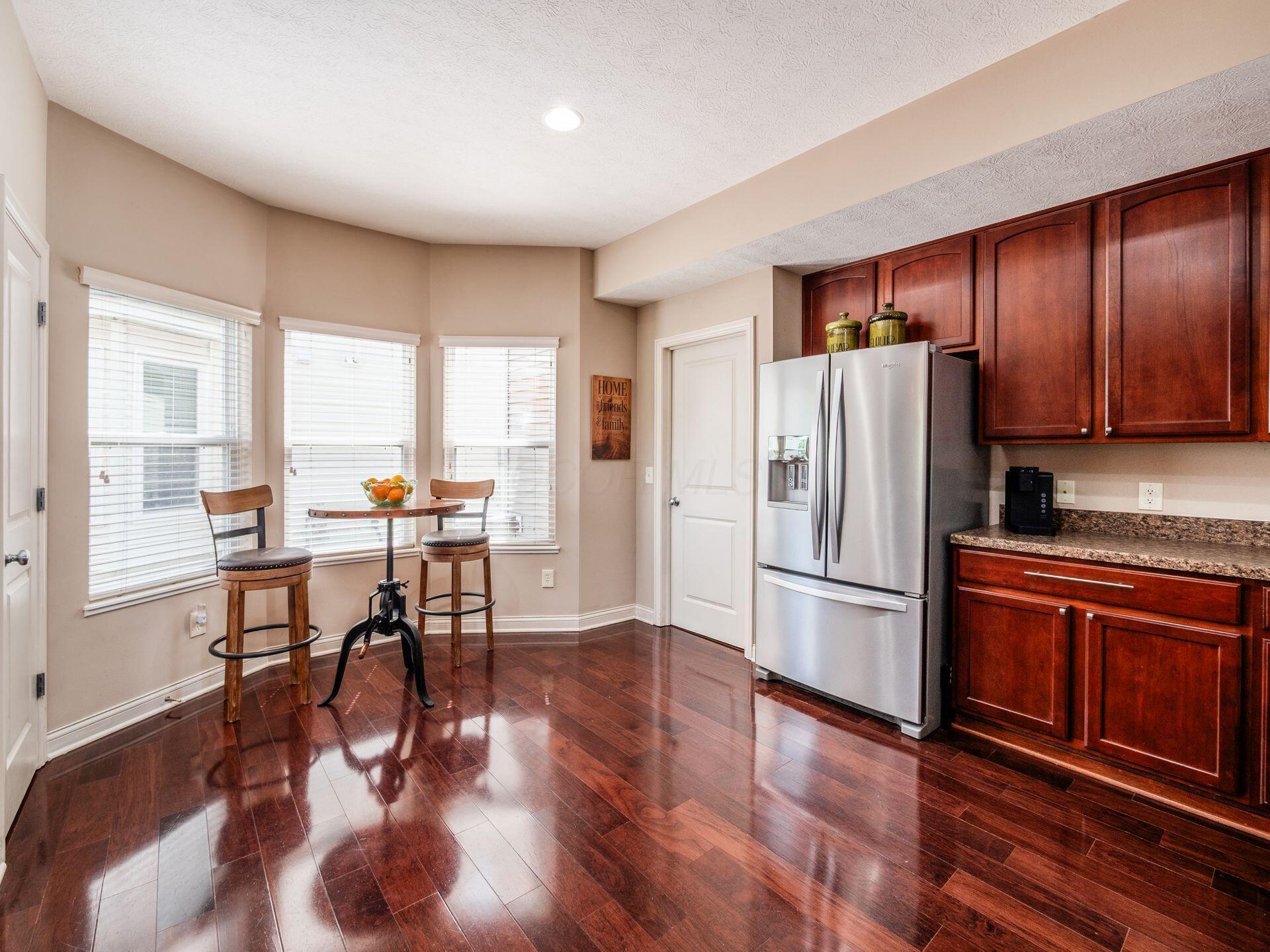 5995 Meehan Road Dublin, OH 43016 - Photo 16 of 36 010_cf8a7_C - 5995 Meehan 021