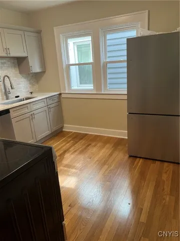 $2,000 | 2018 James Street, Syracuse, NY 13206