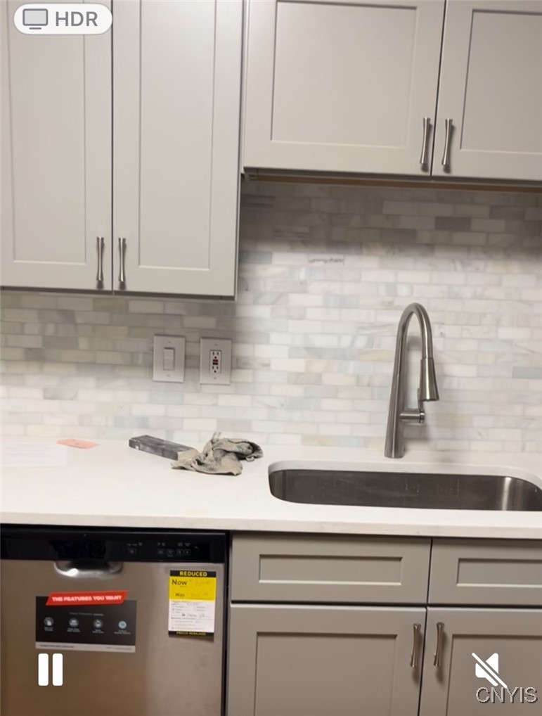 2018 James Street, Unit 2 Syracuse, NY 13206 - Photo 13 of 30