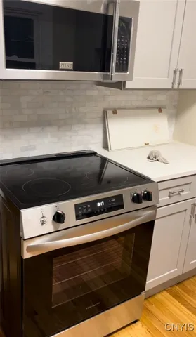 $1,800 | 2018 James Street, Unit 2, Syracuse, NY 13206