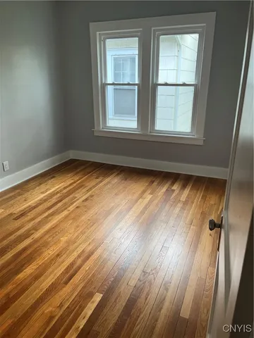 $1,800 | 2018 James Street, Unit 2, Syracuse, NY 13206