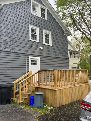 $2,000 | 2018 James Street, Syracuse, NY 13206