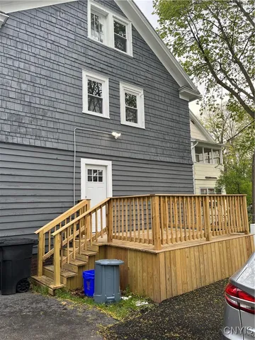 $1,800 | 2018 James Street, Unit 2, Syracuse, NY 13206